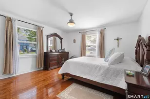 6 Over St, Waterbury, CT 06708 - Photo 12