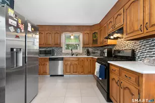 6 Over St, Waterbury, CT 06708 - Photo 8