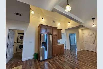 25 Lester Avenue #3, Stonington, CT 06379 - Photo 4