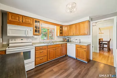 9 Fisk Drive, Newington, CT 06111 - Photo 10