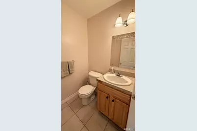 1130 Hanover Avenue, Meriden, CT 06451 - Photo 8