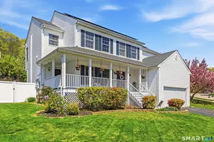 9 Clairmont Cir, Groton, CT 06355 - Photo 2
