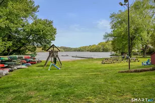 65 Flat Iron Rd, Guilford, CT 06437 - Photo 38