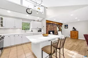 14 Northgate, Simsbury, CT 06070 - Photo 4