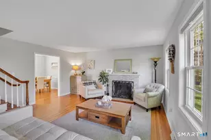 9 Academy Rd, Trumbull, CT 06611 - Photo 4