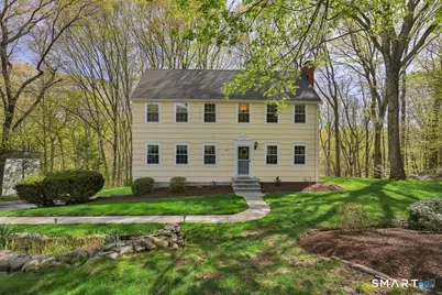 9 Academy Road, Trumbull, CT 06611 - Photo 2