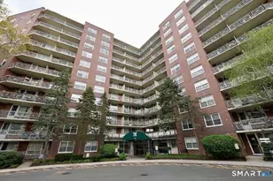 71 Strawberry Hill Ave, Stamford, CT 06902 - Photo 2