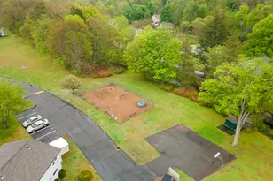 1081 New Haven Rd, Naugatuck, CT 06770 - Photo 32