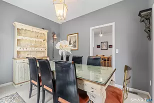 24 Pepper Bush Ln, Newington, CT 06111 - Photo 10