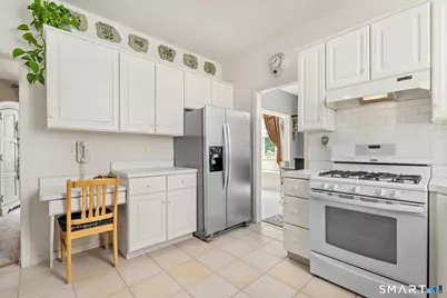 24 Pepper Bush Lane, Newington, CT 06111 - Photo 12