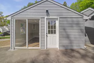 18 Westphal St, West Hartford, CT 06110 - Photo 30