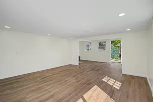 18 Westphal St, West Hartford, CT 06110 - Photo 14