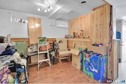 214 Pine Street, Waterbury, CT 06710 - Photo 28