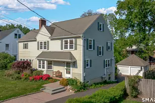 65 Auburn Rd, West Hartford, CT 06119 - Photo 2