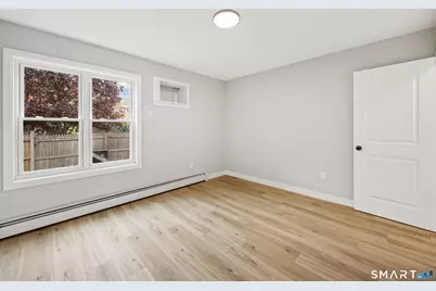 35 Lilly Street, Waterbury, CT 06708 - Photo 14