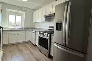 75 Evergreene, Wallingford, CT 06492 - Photo 12
