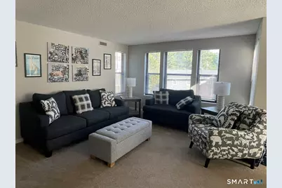 3208 Whitney Avenue #403, Hamden, CT 06518 - Photo 4