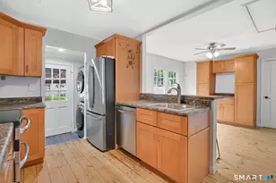 176 Hollister Dr, East Hartford, CT 06118 - Photo 18