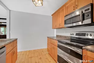 176 Hollister Dr, East Hartford, CT 06118 - Photo 20