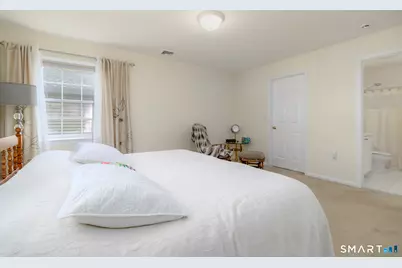 54 Redspire Court #54, Trumbull, CT 06611 - Photo 32