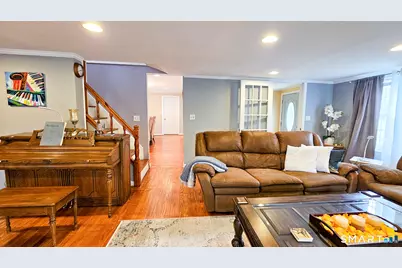 384 Long Hill Road, South Windsor, CT 06074 - Photo 10