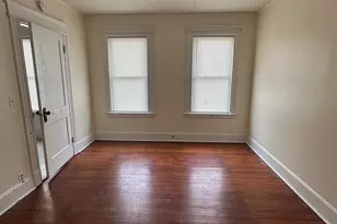 60 Poplar St, Waterbury, CT 06708 - Photo 4