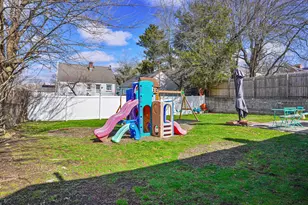 838 Ruth St, Bridgeport, CT 06606 - Photo 18