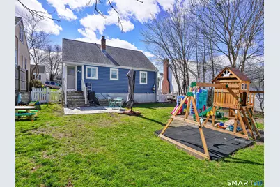 838 Ruth Street, Bridgeport, CT 06606 - Photo 16
