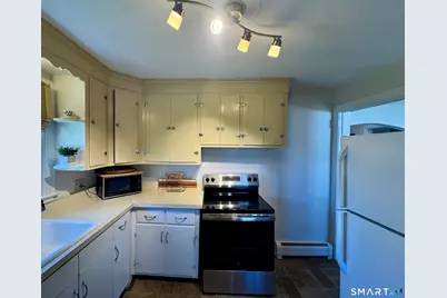 6 Francis Avenue, Enfield, CT 06082 - Photo 12