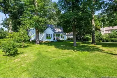 9 Beech Street, Farmington, CT 06032 - Photo 2