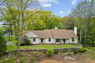 206 Peddlers Rd, Guilford, CT 06437 - Photo 1