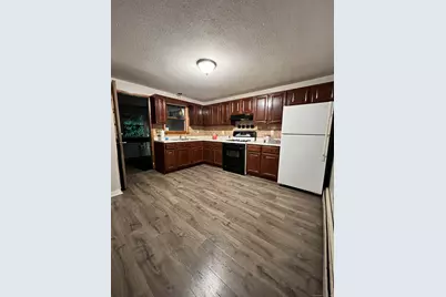 54 Roosevelt Street #2nd Floor, Hartford, CT 06114 - Photo 4