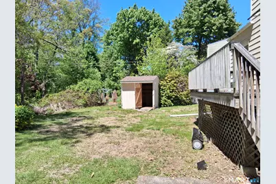 212 Dorrance Street, Hamden, CT 06518 - Photo 14
