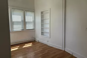 26 Prospect St, New London, CT 06320 - Photo 6