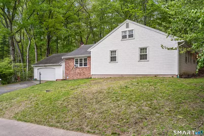 295 Stevenson Road, New Haven, CT 06515 - Photo 1