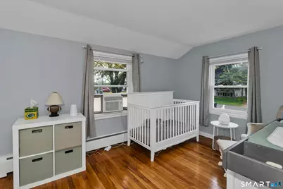 10 Lin Sal Street, Windsor Locks, CT 06096 - Photo 10