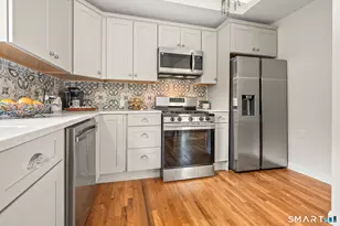 148 S Main St, Manchester, CT 06040 - Photo 10