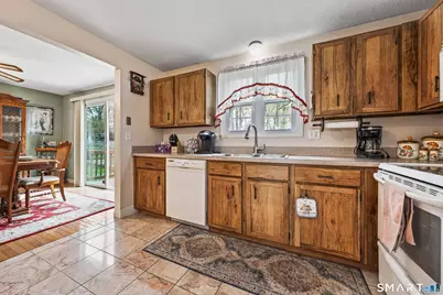 39 Marita Drive, Waterbury, CT 06705 - Photo 14