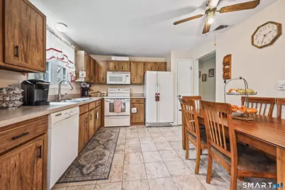 39 Marita Drive, Waterbury, CT 06705 - Photo 12