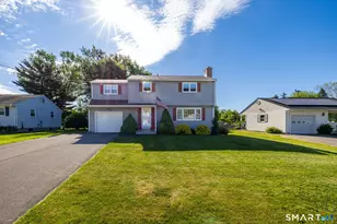 45 Hawthorne Terrace, Meriden, CT 06450 - Photo 2