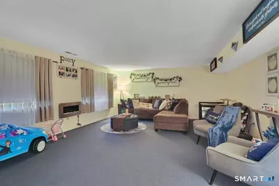 25 Cliffside Drive #E, Manchester, CT 06042 - Photo 4