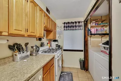 25 Cliffside Drive #E, Manchester, CT 06042 - Photo 10