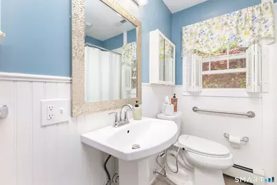 189 Bee Street, Meriden, CT 06450 - Photo 16