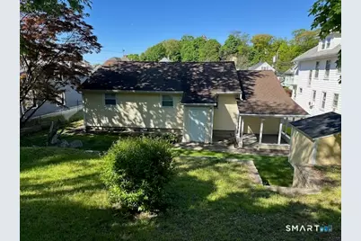 8 Lincoln Avenue, Norwalk, CT 06854 - Photo 4