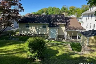 8 Lincoln Ave, Norwalk, CT 06854 - Photo 4