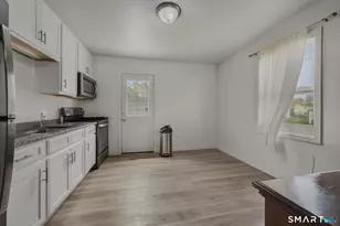 2 York Ct, Groton, CT 06340 - Photo 22