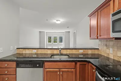 2660 North Avenue #112, Bridgeport, CT 06604 - Photo 10