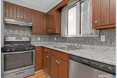 30 Durfey Street, Norwich, CT 06360 - Photo 16