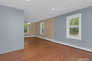 30 Durfey St, Norwich, CT 06360 - Photo 6