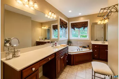 4 Ortense Drive, Wallingford, CT 06492 - Photo 20